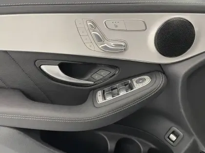 Photo 53 Mercedes GLC  Coupé 300 de 9G-Tronic 4Matic