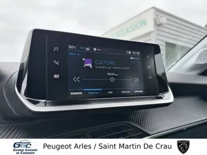 Photo 15 Peugeot 208  PureTech 100 S&S BVM6