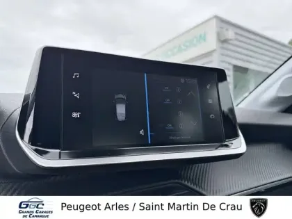 Photo 20 Peugeot 208  PureTech 100 S&S BVM6