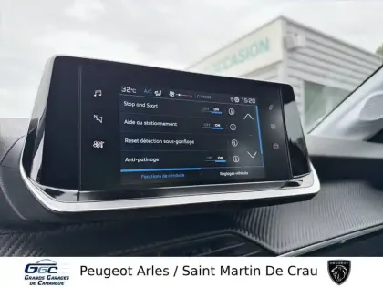 Photo 19 Peugeot 208  PureTech 100 S&S BVM6