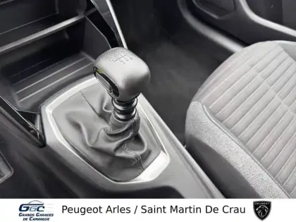 Photo 13 Peugeot 208  PureTech 100 S&S BVM6
