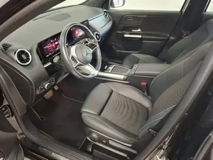 Photo 19 Mercedes GLA  200 d 8G-DCT