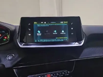 Photo 40 Peugeot 208  Electrique 50 kWh 136ch