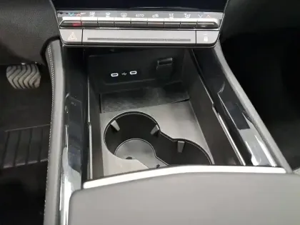Photo 41 Renault Espace  E-Tech full hybrid 200 GSR2