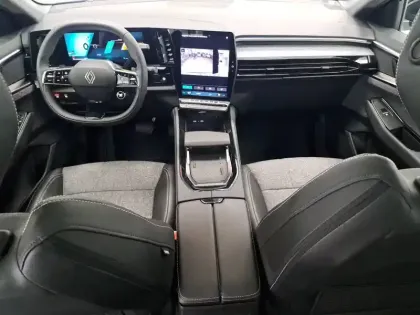 Photo 46 Renault Espace  E-Tech full hybrid 200 GSR2