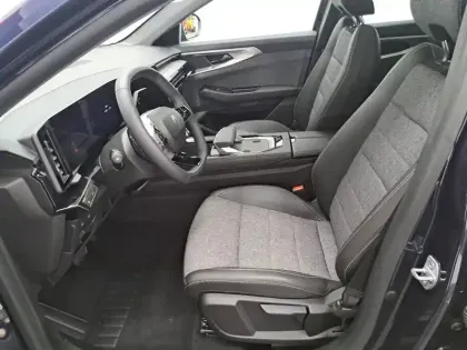 Photo 31 Renault Espace  E-Tech full hybrid 200 GSR2