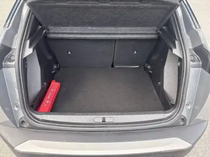 Photo 15 Peugeot 2008  PureTech 100 S&S BVM6