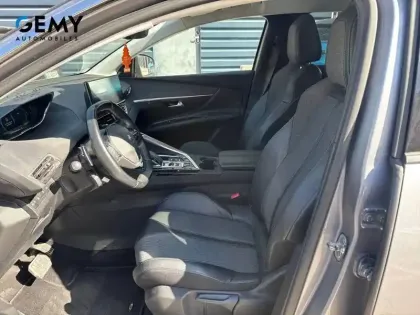 Photo 8 Peugeot 3008  Hybrid 225 e-EAT8