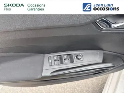 Photo 17 Skoda Fabia  1.0 MPI 80 ch BVM5