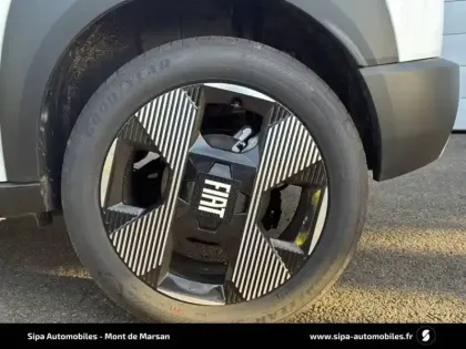 Photo 10 Fiat Panda Grande  T-Gen 3 1.2 Hybrid Turbo 110 ch eDCT6