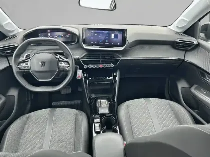 Photo 7 Peugeot 208  Hybrid 110 ch e-DCS6