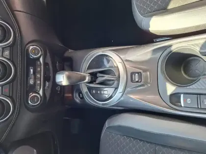 Photo 11 Nissan Juke  HYBRID 143