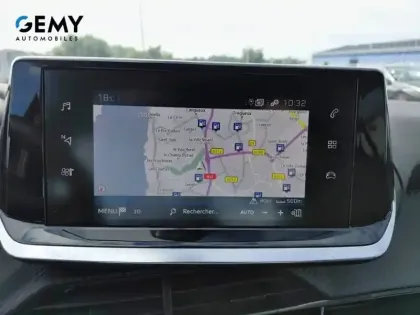 Photo 14 Peugeot 208  PureTech 100 S&S BVM6