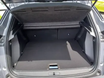 Photo 8 Peugeot 2008  Hybrid 145 e-DCS6