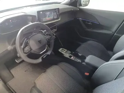 Photo 6 Peugeot 2008  Hybrid 145 e-DCS6