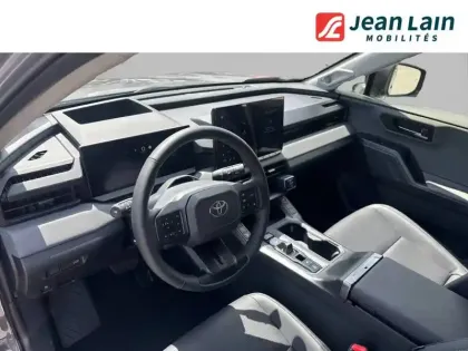 Photo 10 Toyota Rav4  Hybride 185 ch 2WD