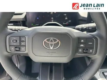 Photo 11 Toyota Rav4  Hybride 185 ch 2WD
