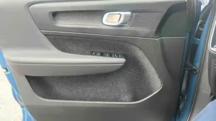 Photo 24 Volvo Xc40  Recharge 231 ch 1EDT