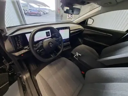 Photo 9 Renault Megane  E-Tech EV60 130ch super charge