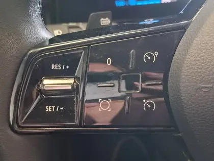 Photo 42 Renault Megane  E-Tech EV60 130ch super charge