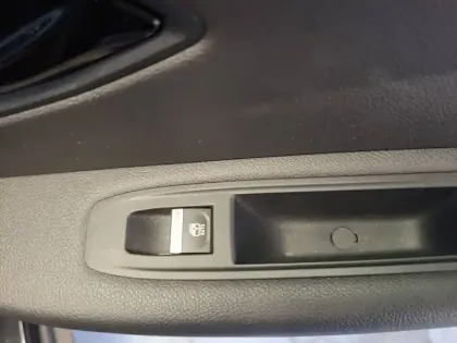 Photo 26 Renault Megane  E-Tech EV60 130ch super charge