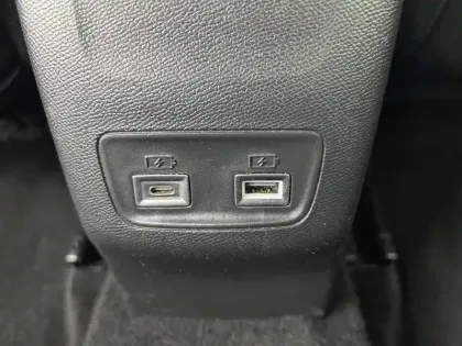 Photo 14 Peugeot 208  Hybrid 100 e-DCS6