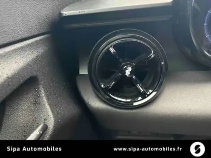 Photo 15 Alfa Romeo Junior  1.2 Ibrida 145 ch e-DCT6