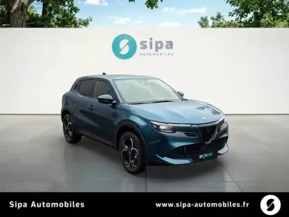 Photo 6 Alfa Romeo Junior  1.2 Ibrida 145 ch e-DCT6