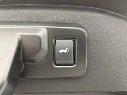 Photo 39 Renault Espace  E-Tech full hybrid 200 GSR2