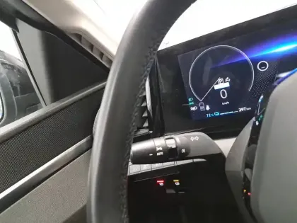 Photo 28 Renault Megane  E-Tech EV60 220 ch super charge