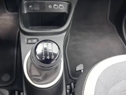 Photo 12 Renault Twingo  III SCe 65