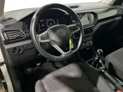 Photo 8 Volkswagen T-cross 1.0 TSI 95 Start/Stop BVM5 Life Tech