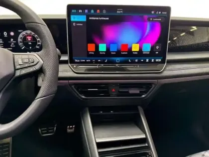 Photo 9 Volkswagen Tayron 1.5 EHYBRID 204CH DSG6 R LINE/EDI