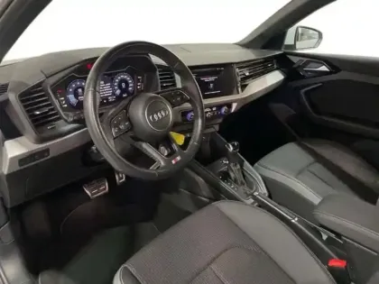 Photo 8 Audi A1 30 TFSI 116 ch S tronic 7 S line