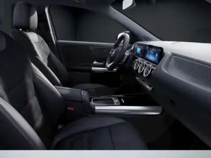 Photo 9 Mercedes GLA 200 d AMG Line