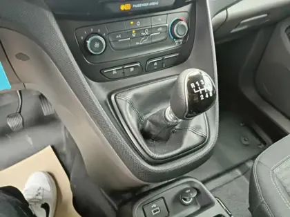 Photo 7 Ford Transit Connect Fourgonnette L1 1.0E 100ch Trend