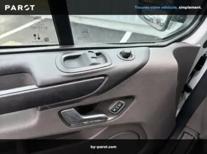 Photo 15 Ford Custom Fg 300 L2H2 2.0 EcoBlue 130 Trend Business 7cv