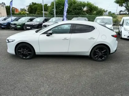 Photo 23 Mazda Mazda3 2.5 e-SKYACTIV-G M-Hybrid 140ch Homura 2025 Euro6e