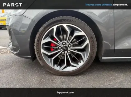 Photo 43 Ford Focus 1.0 EcoBoost 155 S&S mHEV ST-Line X