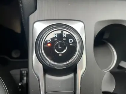 Photo 7 Ford Kuga 2.5 Duratec 180ch Hybrid FlexiFuel Active X Powershift