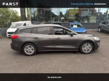 Photo 25 Ford Focus SW 1.0 EcoBoost 125ch Titanium BVA