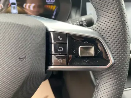 Photo 17 Mg ZS 1.5 Hybrid+ 197ch Comfort