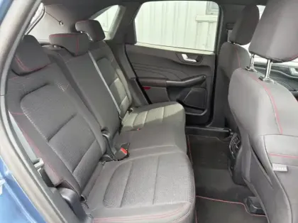 Photo 8 Ford Kuga 2.5 Duratec 190ch FHEV E85 ST-Line Business BVA