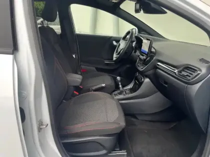 Photo 26 Ford Puma 1.0 EcoBoost Hybrid 125ch ST-Line S&S