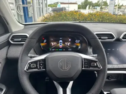 Photo 6 Mg ZS 1.5 Hybrid+ 197ch Comfort