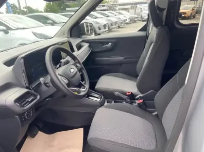 Photo 9 Ford Transit Courier Fourgonnette 1.0 EcoBoost 125ch Trend DCT7