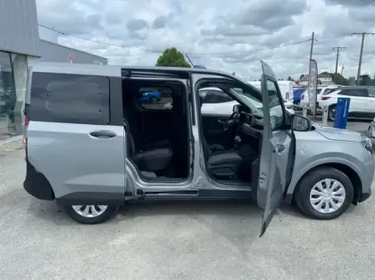 Photo 29 Ford Transit Courier Fourgonnette 1.0 EcoBoost 125ch Trend DCT7