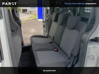Photo 8 Ford Transit Courier Fourgonnette 1.0 EcoBoost 125ch Cabine Approfondie Trend DCT7