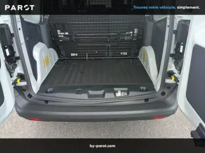 Photo 10 Ford Transit Courier Fourgonnette 1.0 EcoBoost 125ch Cabine Approfondie Trend DCT7