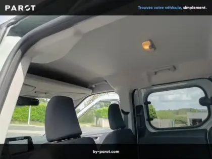 Photo 14 Ford Transit Courier Fourgonnette 1.0 EcoBoost 125ch Cabine Approfondie Trend DCT7